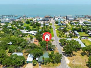 305 Broadway St, Fulton, TX 78358