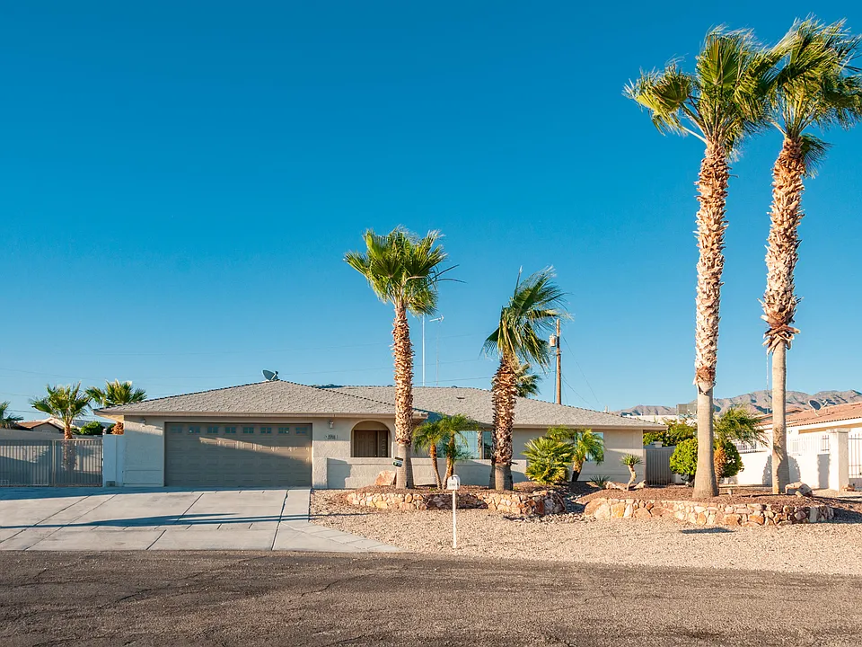 3781 Solar Bay