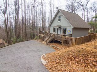 283 Tinys Mountain Dr, Deep Gap, NC 28618