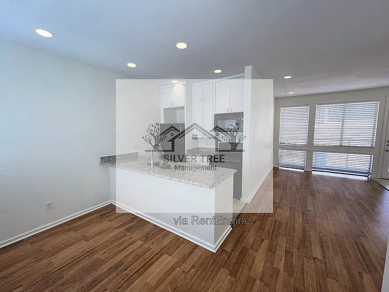 4015 Bowser Ave #E — Photo 5