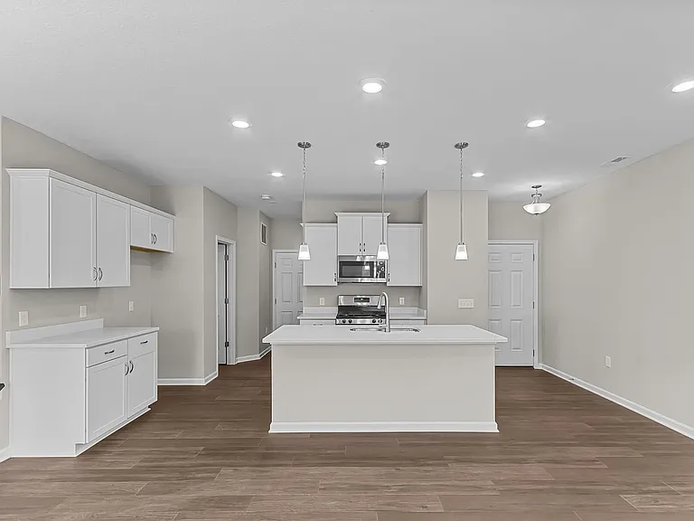 4984 Pebble Ct — Photo 11