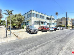 16 Clubhouse Ave APT 16, Venice, CA 90291