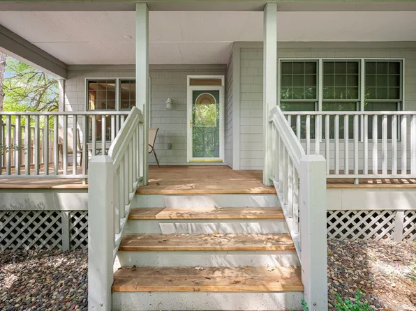 4560 Lake Ct, White Bear Lake, MN 55110