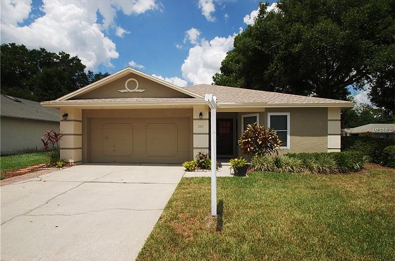 1st image of 282 Falling Leaf Ln