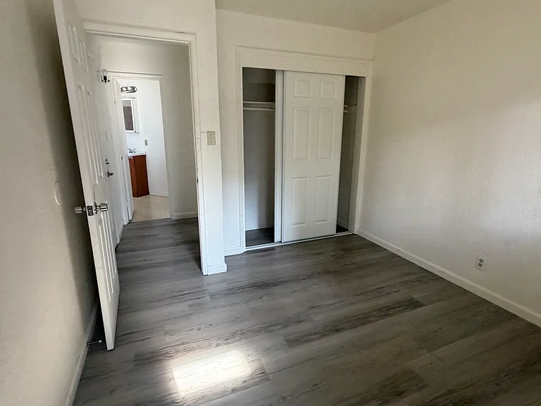 1810 E 25th St #206 — Photo 13