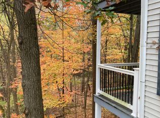 2104 Stoney Run Cir #A, Broadview Heights, OH 44147