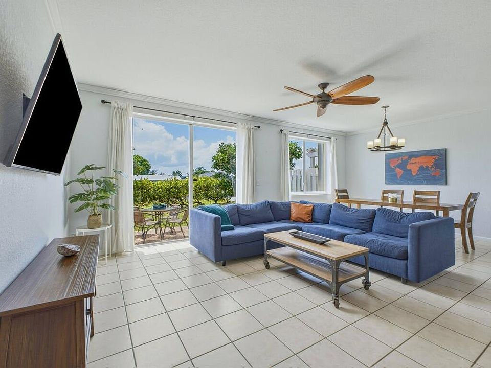 1st image of 3028 N EVERGREEN Circle