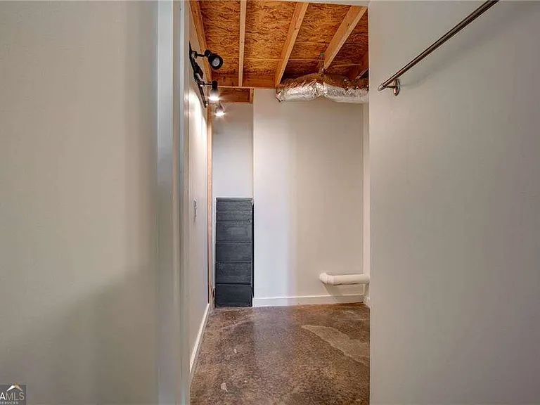 170 Boulevard #H421 — Photo 12