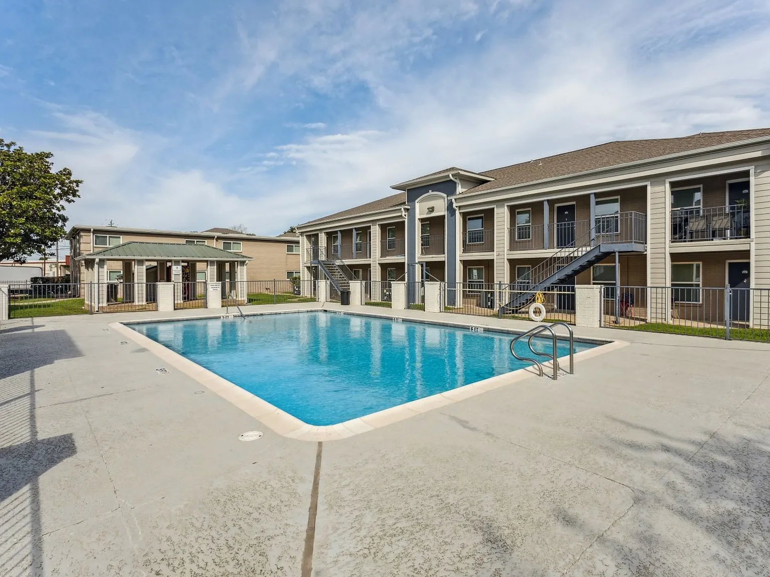 The Life at Park View — Photo 3
