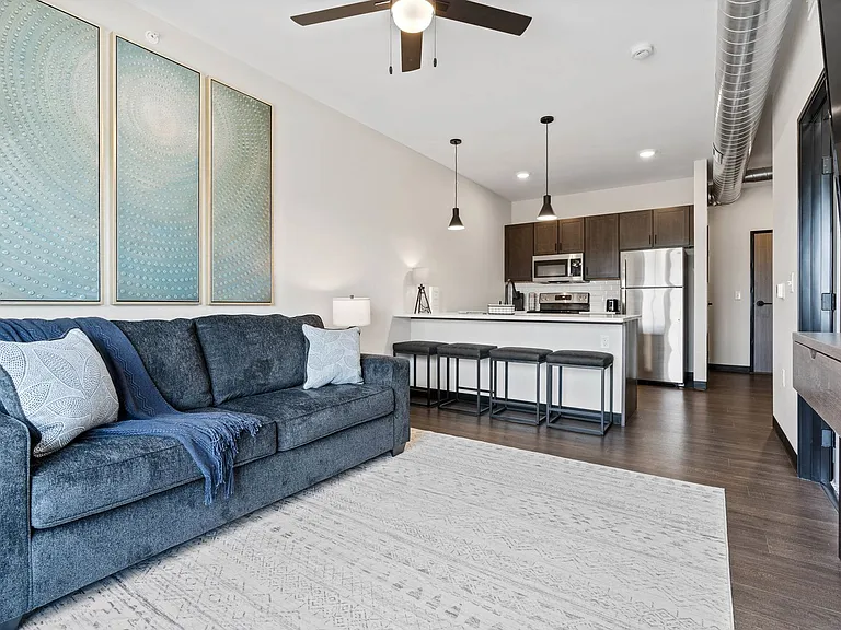 151 Lofts — Photo 25
