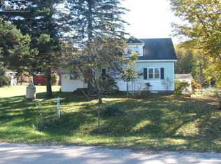 7281 W 28th Rd, Harrietta, MI 49638