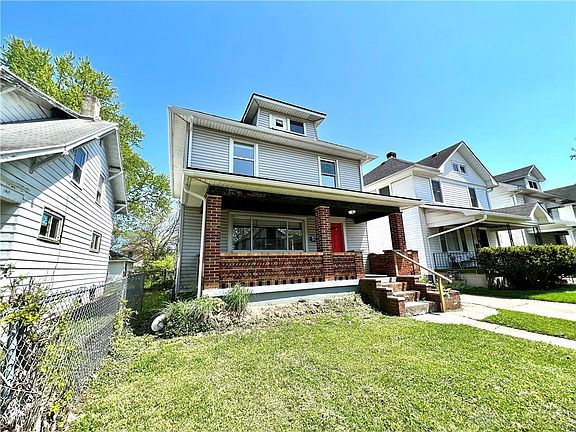 4th image of 122 Lorenz Ave