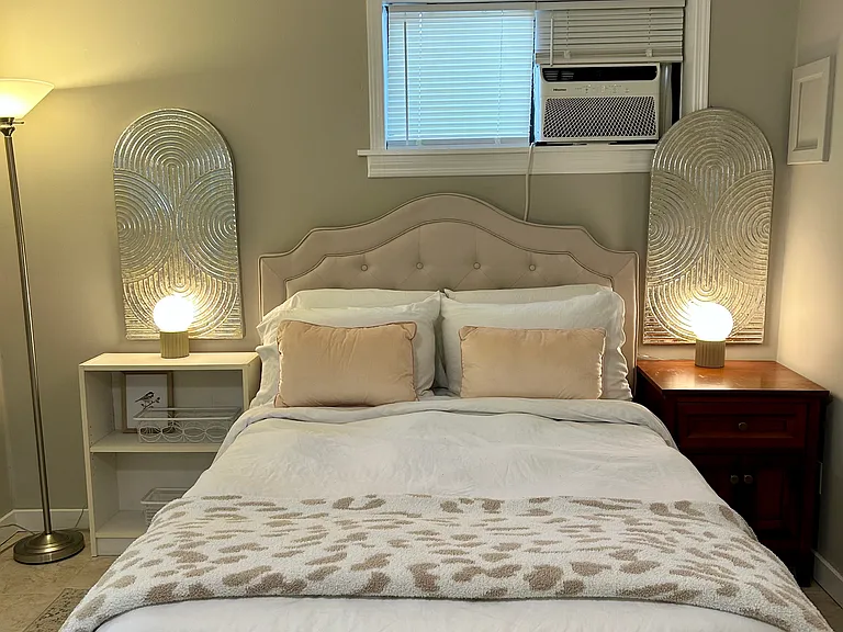1610 McDuff Ave S #2 — Photo 9