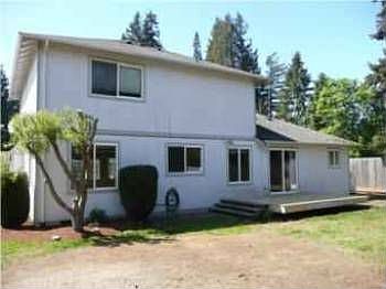 4th image of 4321 109th Pl NE
