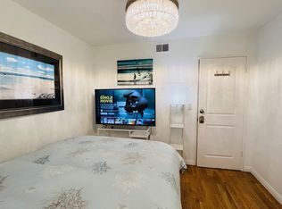 3051 Johnson Ave, Costa Mesa, CA 92626