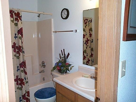 Hall Bath
