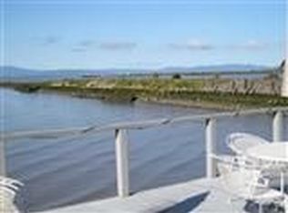 42 Sandy Beach Rd, Vallejo, CA 94590