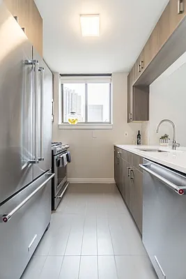 Rented by Greystar | media 30