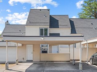 251 NE Village Squire Ave UNIT 2, Gresham, OR 97030