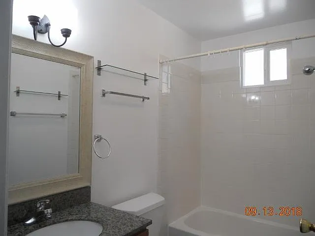 4027 Maybelle Ave #B — Photo 8