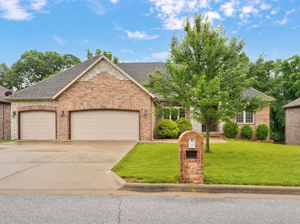 2342 W Darby Street, Springfield, MO 65810