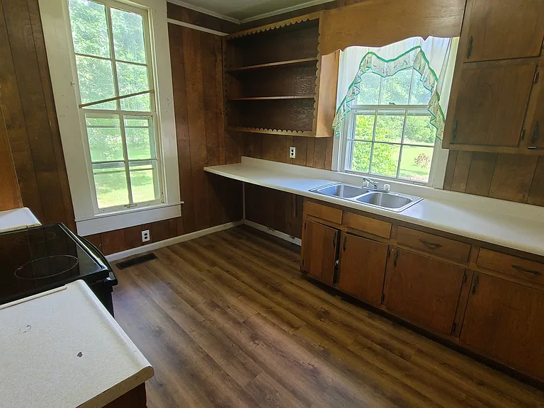 774 Macon Ave — Photo 22