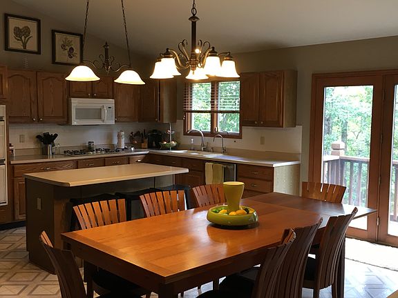 4th image of 12965 Whippoorhill Ln