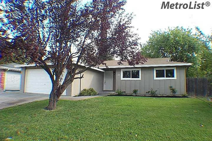 4648 Beechnut Way photo 1