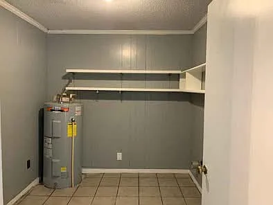 3 bed, 2000 sqft, $1,750 — Photo 4