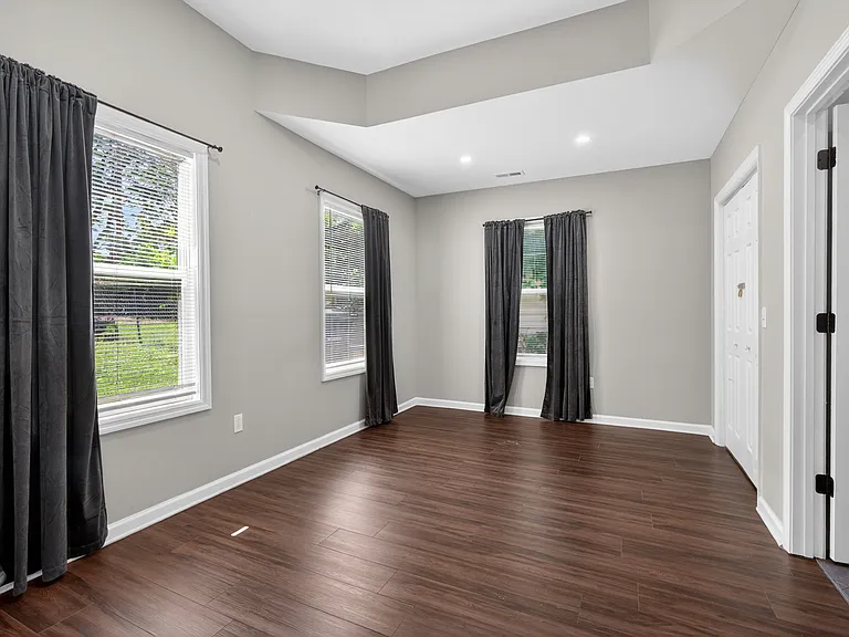 614 N Upper St — Photo 10