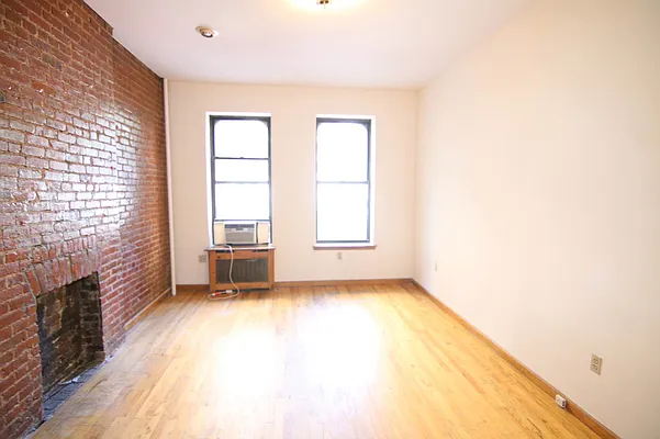 Rented by Guidance Realty Corp. | media 2