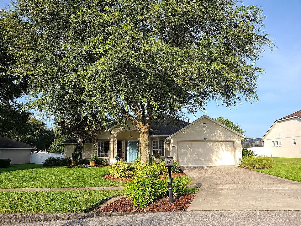 1st image of 32117 Woodvine Dr