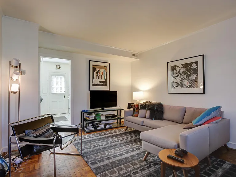 1100 S Barton St #293 — Photo 8