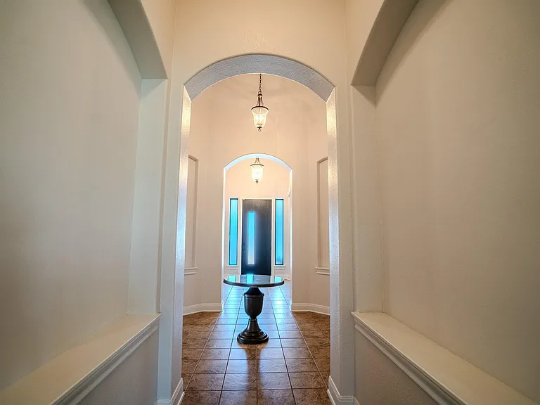 309 Aria Dr — Photo 6