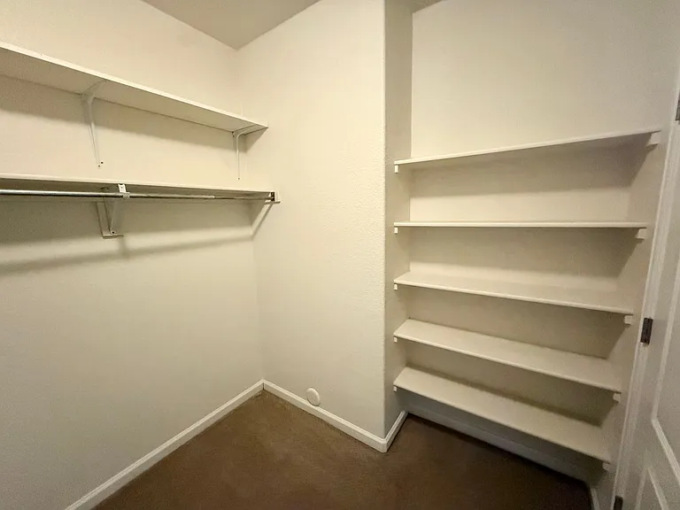 4675 Hahns Peak Dr #101 — Photo 22