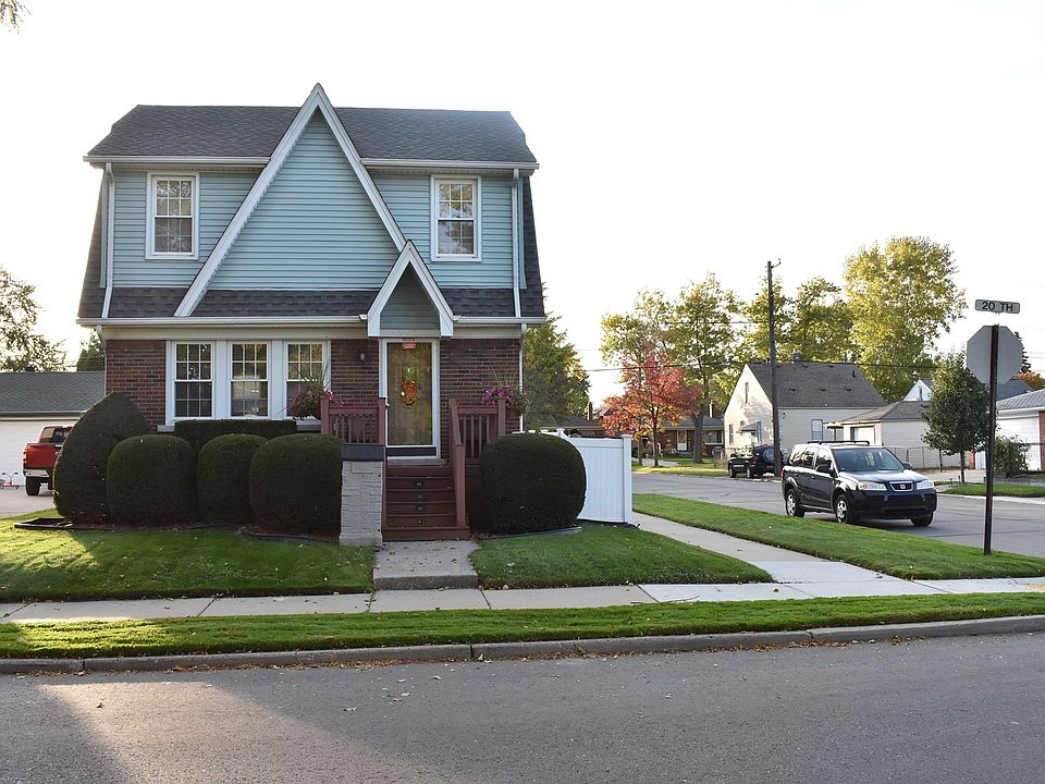 1st image of 3110 20th St