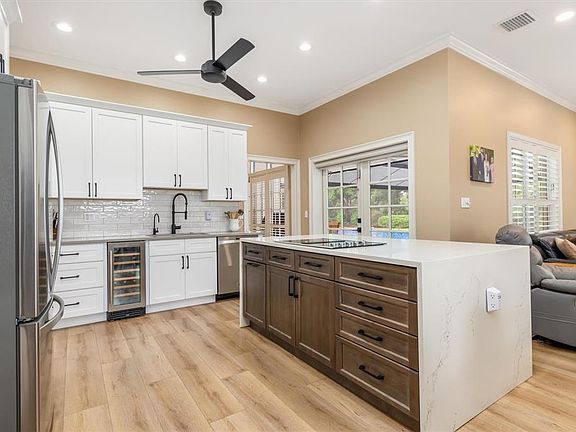 4th image of 11231 SW THORNTON AVENUE
