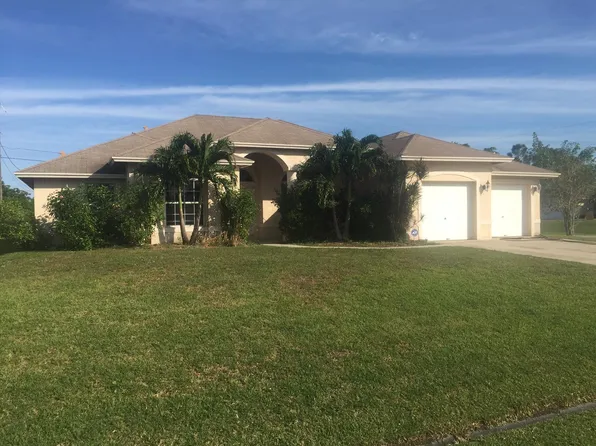 4689 SW Dactyl St, Port Saint Lucie, FL 34953