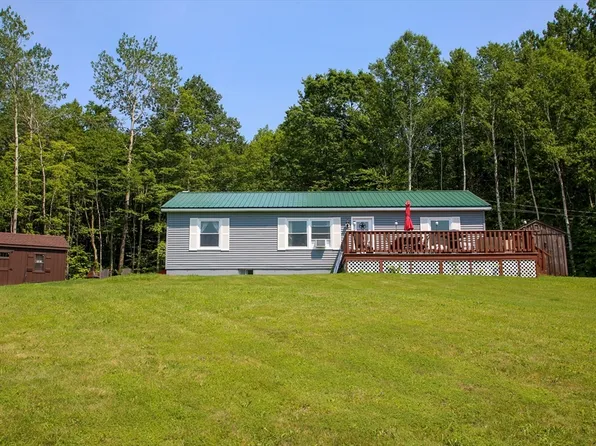 472 & 0 E Hoosac St, Adams, MA 01220