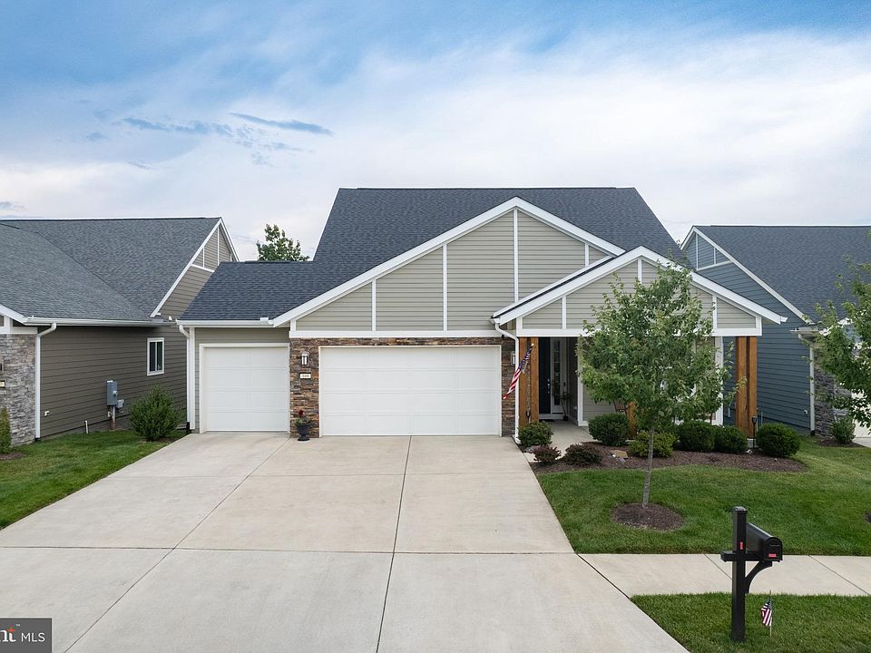 1st image of 109 Witherod Ct