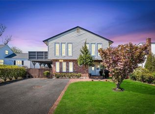 479 Nicolls Rd, Deer Park, NY 11729