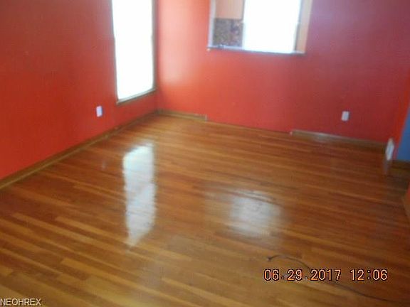 4th image of 11299 Richard Dr