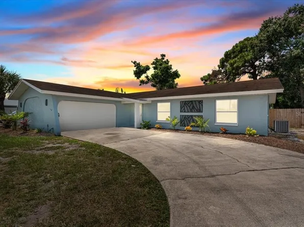 928 59th St W, Bradenton, FL 34209