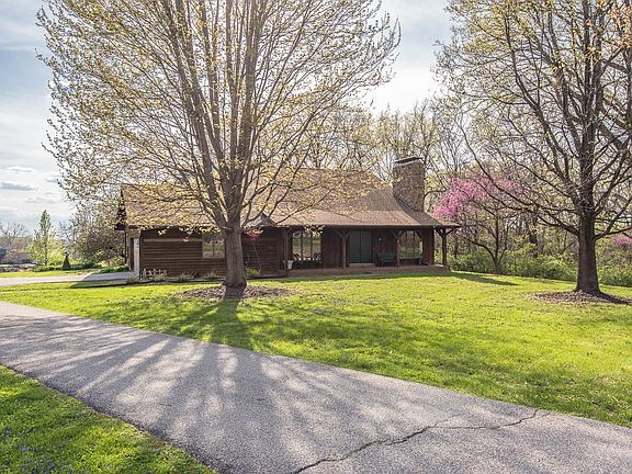 2nd image of 1316 Chatillon Estates Dr