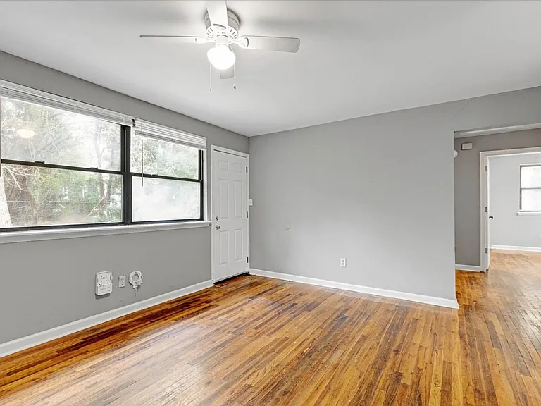 1666 Pepper Dr — Photo 5