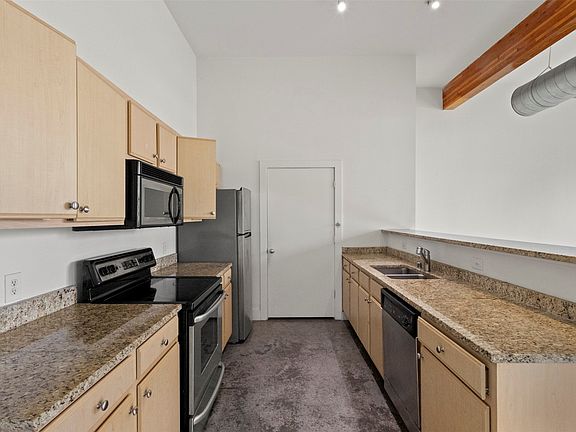 4th image of 2502 Live Oak St APT 236
