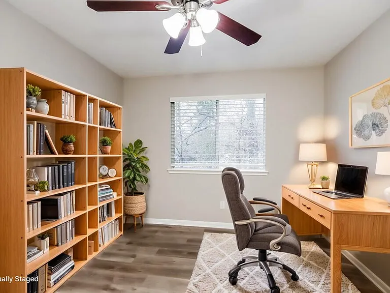2802 Fox Mountain Dr — Photo 15