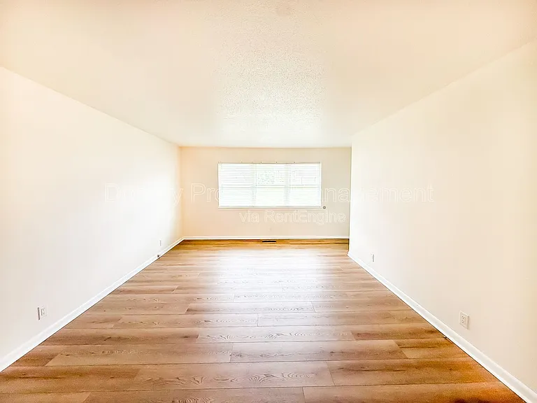 7490 Austin Dr #7492 — Photo 4