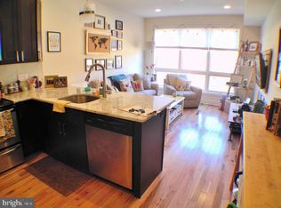 1110 South St APT 302, Philadelphia, PA 19147