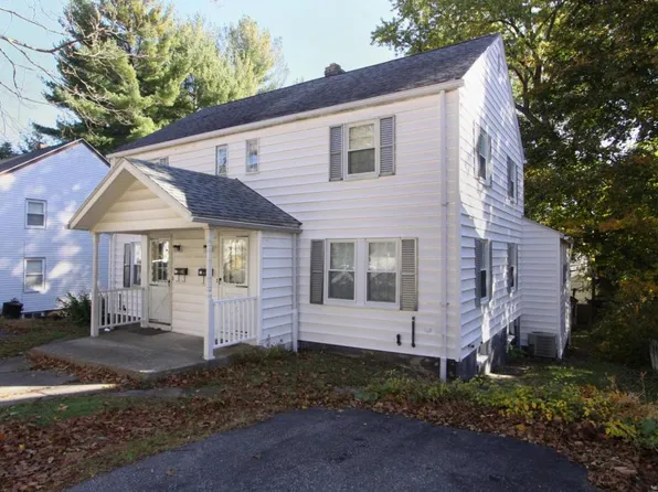 59 Walworth St, Worcester, MA 01602